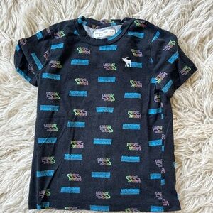 Boys Abercrombie tee shirt size 7/8